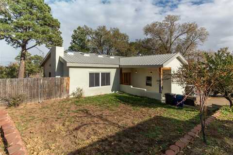 818 43rd, Los Alamos, NM 87544