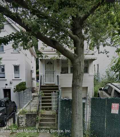 123 Roe Street, Staten Island, NY 10310