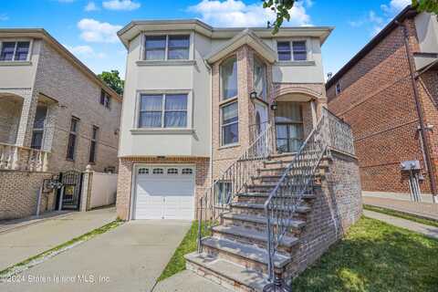 15 Monahan Avenue, Staten Island, NY 10314