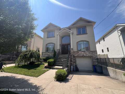 36 Di Marco Place, Staten Island, NY 10306