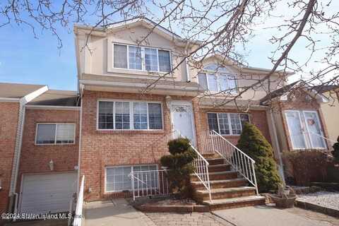 47 Hemlock Street, Staten Island, NY 10309