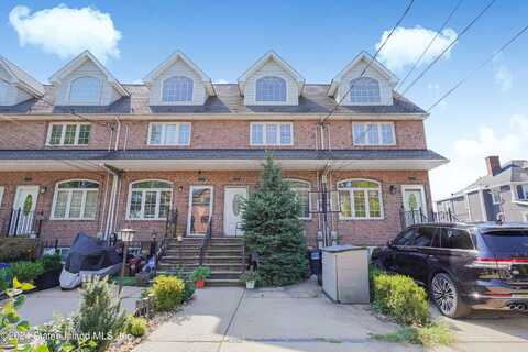 7382 Amboy Road, Staten Island, NY 10307