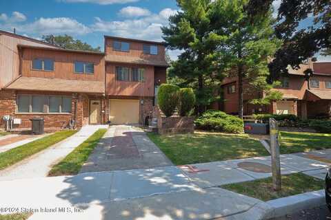 65 Alan Loop, Staten Island, NY 10304