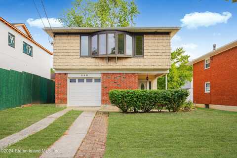 348 Darlington Avenue, Staten Island, NY 10312