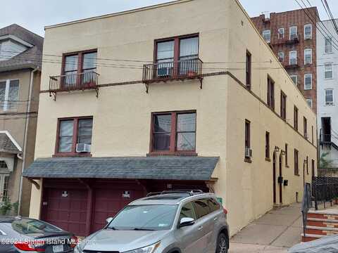 36 Monroe Ave, Staten Island, NY 10301