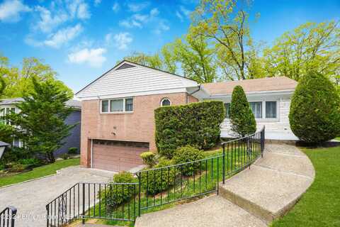 30 Milden Avenue, Staten Island, NY 10301