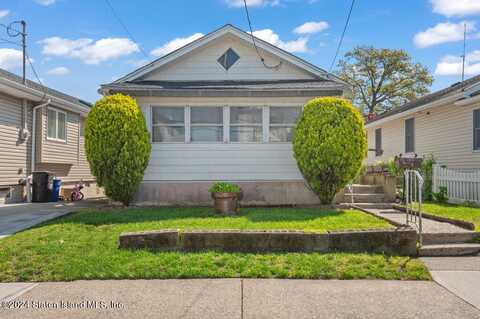 39 Sprague Avenue, Staten Island, NY 10307