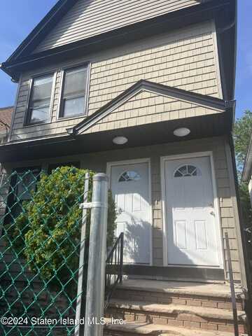 979 Post Avenue, Staten Island, NY 10302