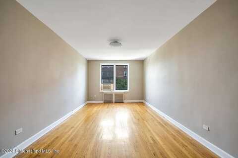 9040 Fort Hamilton Parkway, Brooklyn, NY 11209