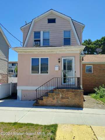 154 Roma Avenue, Staten Island, NY 10306