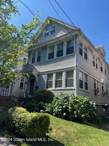 24 Grand Avenue, Staten Island, NY 10301