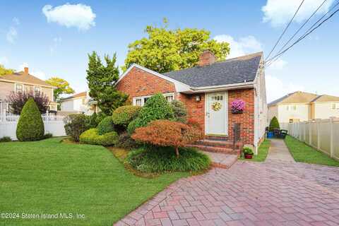 915 Carlton Boulevard, Staten Island, NY 10312