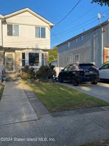 111 Mallow Street, Staten Island, NY 10309