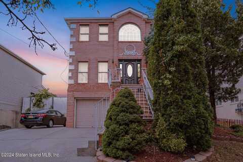 5787 Hylan Boulevard, Staten Island, NY 10309