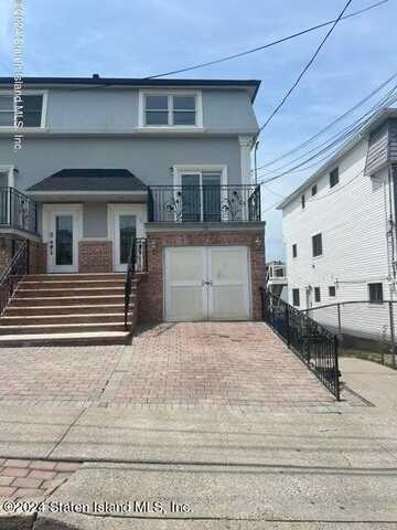 22 Braisted Avenue, Staten Island, NY 10314