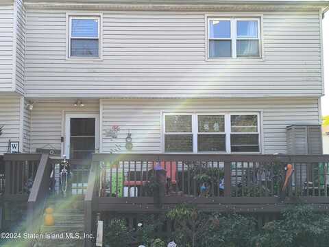 491-1 Willow Drive E, Staten Island, NY 10314