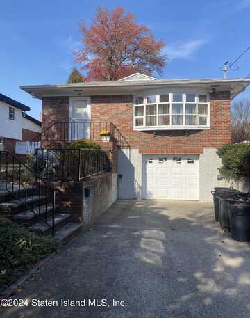 79 Finlay Avenue, Staten Island, NY 10309