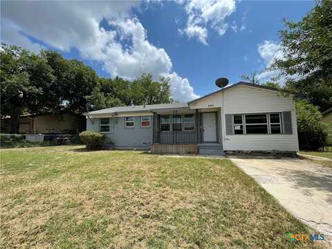 203 Meggs Boulevard, Copperas Cove, TX 76522