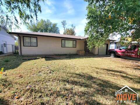 308 North Clay Avenue, Liberal, KS 67901