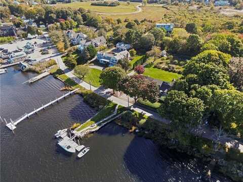 60 Avondale Road, Westerly, RI 02891