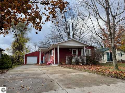 1303 Belnap Street, Mount Pleasant, MI 48858