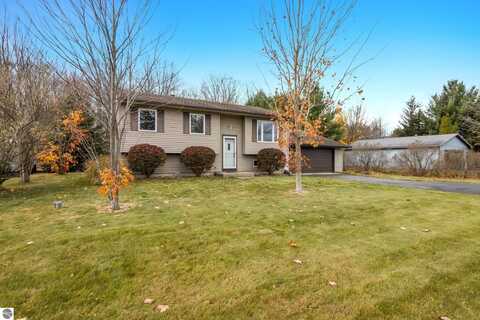 2210 Gary Road, Traverse City, MI 49685