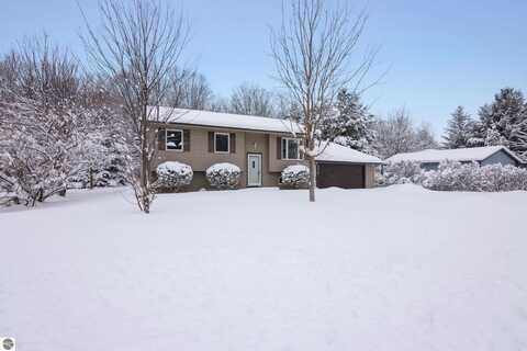 2210 Gary Road, Traverse City, MI 49685