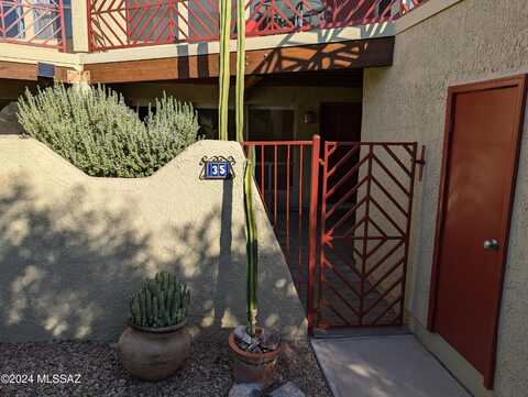 6255 N Camino Pimeria Alta, Tucson, AZ 85718