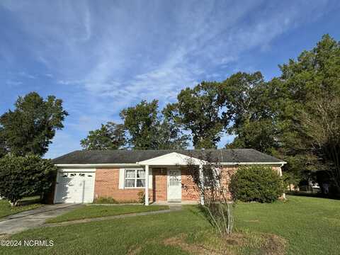 150 Locust Court, Jacksonville, NC 28546