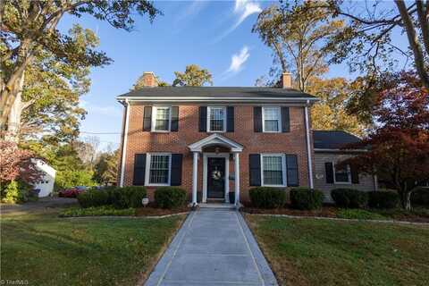 224 Grace Street, Mount Airy, NC 27030