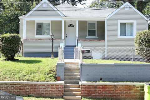 1320 DUNBAR OAKS DRIVE, CAPITOL HEIGHTS, MD 20743