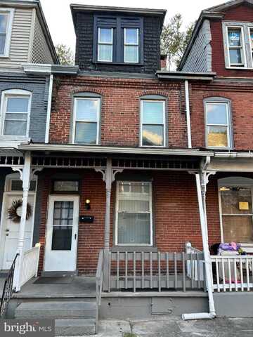 2222 LOGAN STREET, HARRISBURG, PA 17110