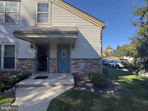 1208 FOXMEADOW CIRCLE, ROYERSFORD, PA 19468