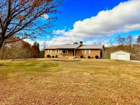 206 Bell Road, CROSSVILLE, TN 38571