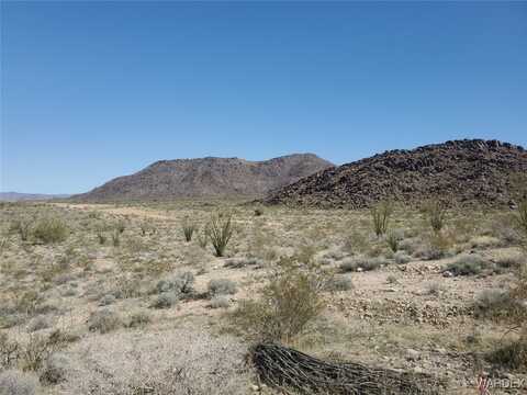 Lot 6 S Cascabel Road, Yucca, AZ 86438