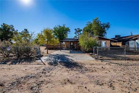 2480 E Neal Avenue, Kingman, AZ 86409