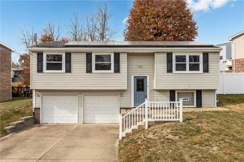 136 Penn Crest Circle, White Oak, PA 15131