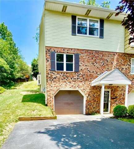 1317 Buckskin Trl, Bethel Park, PA 15102