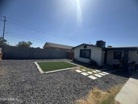 111 E JACKSON Avenue, Buckeye, AZ 85326