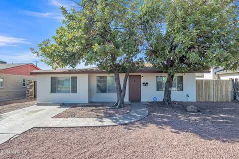 4935 W LAMAR Road, Glendale, AZ 85301