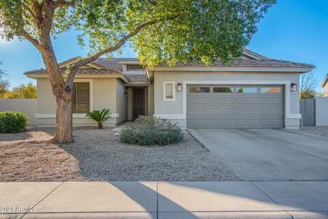 1894 S LONGSPUR Lane, Gilbert, AZ 85295