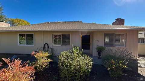 225 Mountain Vista Lane, Santa Rosa, CA 95409