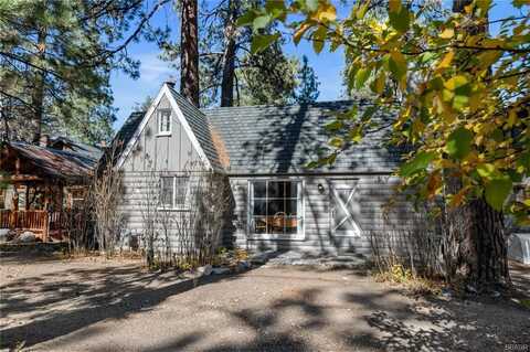 325 East Fairway Boulevard, Big Bear City, CA 92314