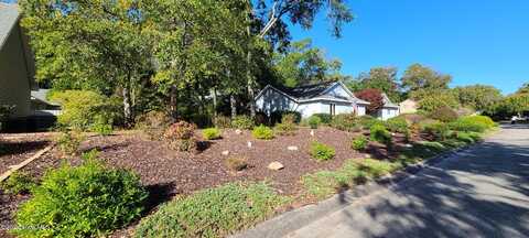 1619 Woodland Court SW, Ocean Isle Beach, NC 28469