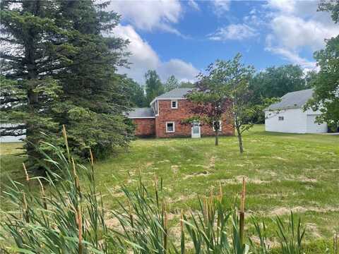 3634 Moyer Road, Whitfield, NY 14120