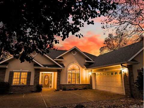 33 Pertusa Drive, Spring Hill, AR 71909