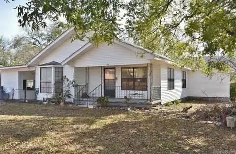 1715 W St. Louis Street, Hot Springs, AR 71913