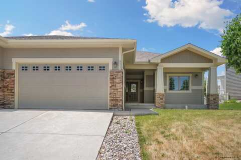 933 FEATHER RIDGE, Cheyenne, WY 82009