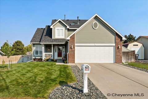 210 COMANCHE DR, Cheyenne, WY 82009