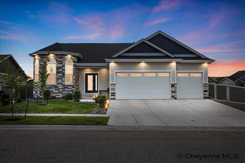 2200 ARROWLEAF DR, Cheyenne, WY 82007